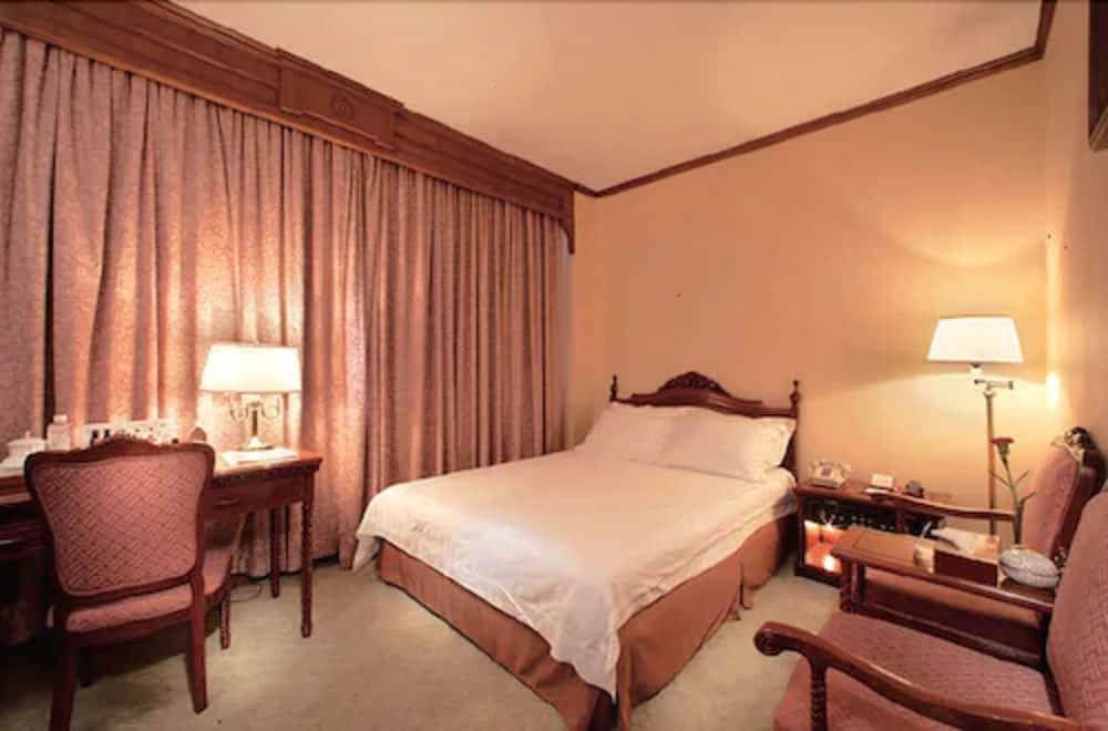 Shanghai Hotel Jin Jiang Экстерьер фото