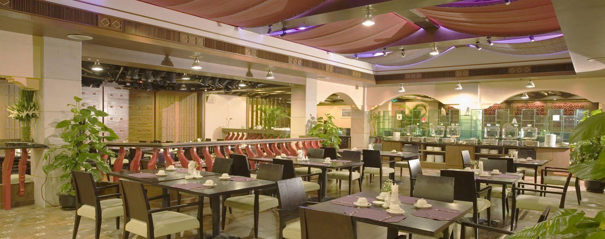 Shanghai Hotel Jin Jiang Экстерьер фото